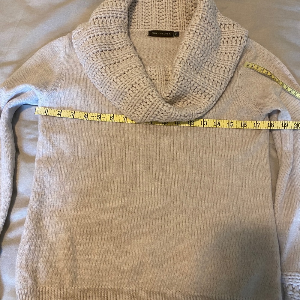 Mint Velvet Sweater - Picture 9 of 11